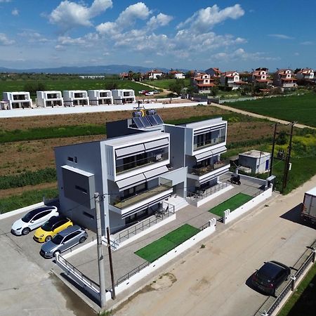 Elinor Apartments Flogita Exterior foto